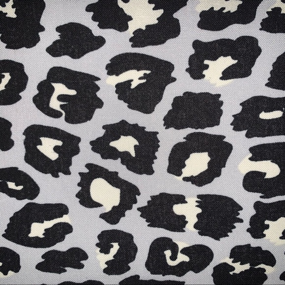 Accessories - Black and grey cheetah mask